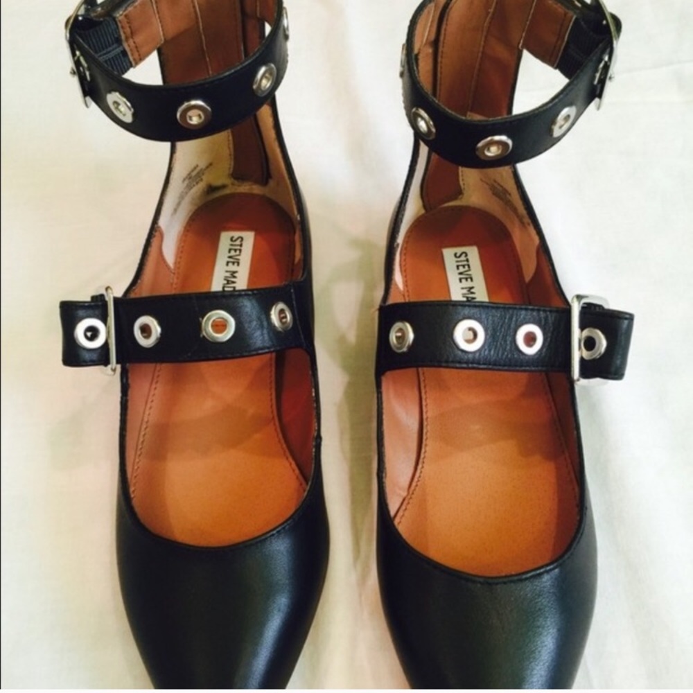 Steve Madden flats